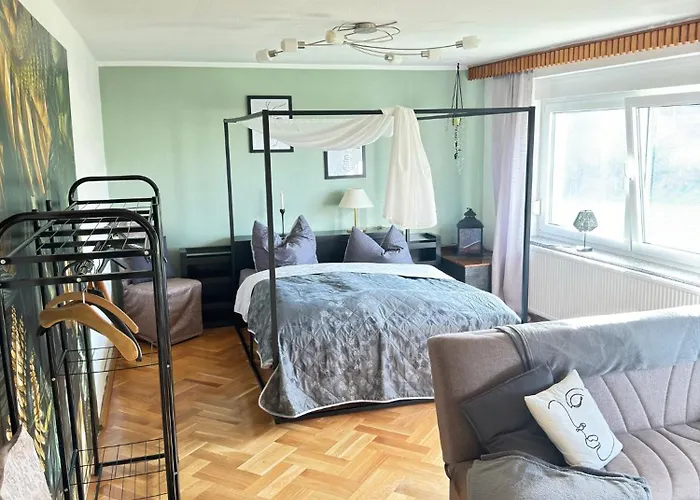 Pension Faulpelz - Budget Apartment Mit Kueche, Badewanne, Parkplatz Niederorschel foto